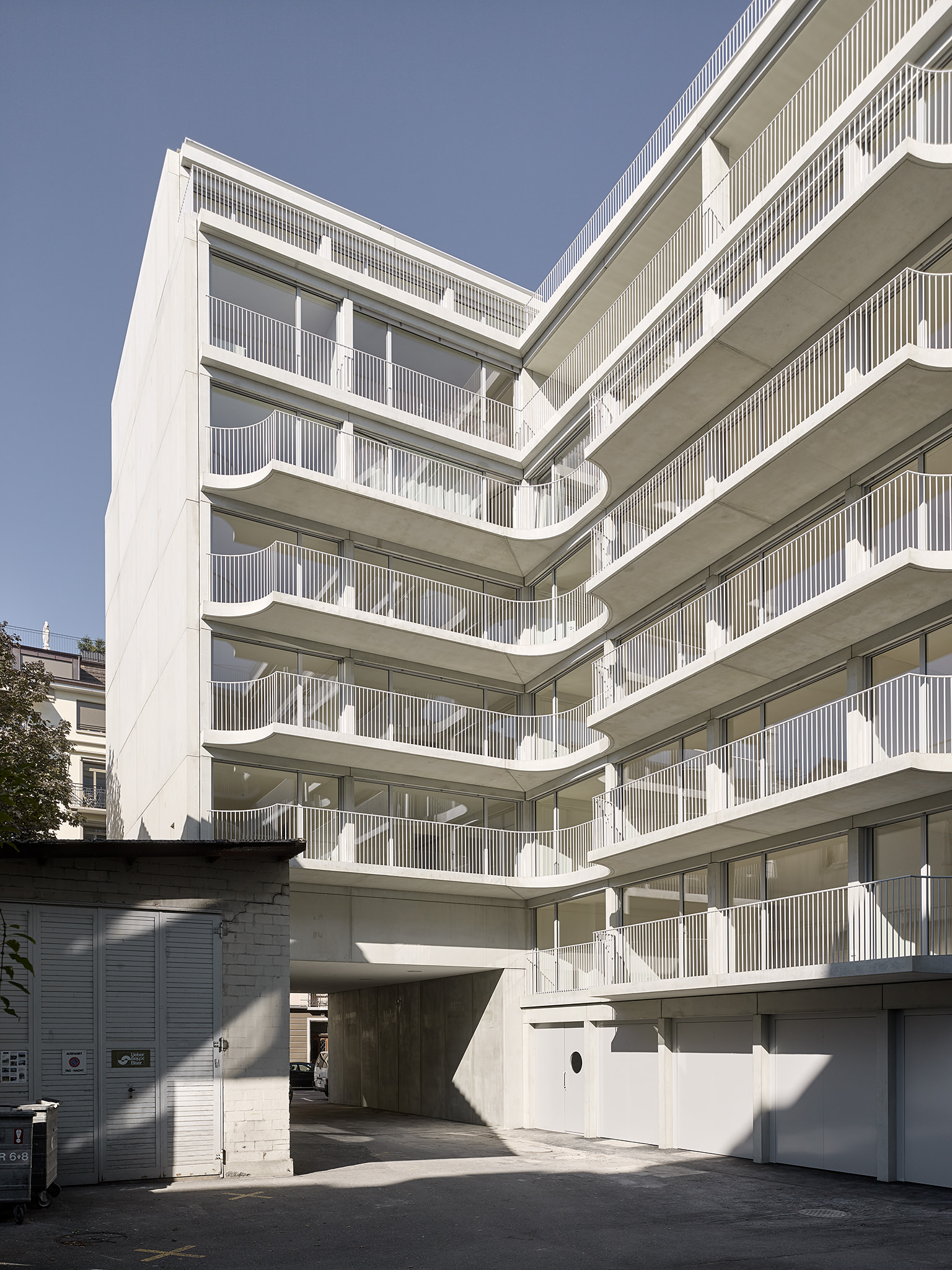 E18672 Alpa 077918 SCREEN